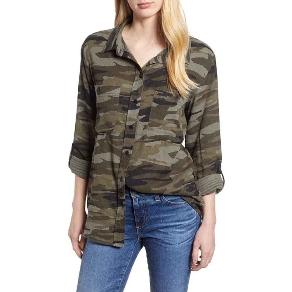 Sanctuary Camo Boyfriend Button Down Shirt Size Small